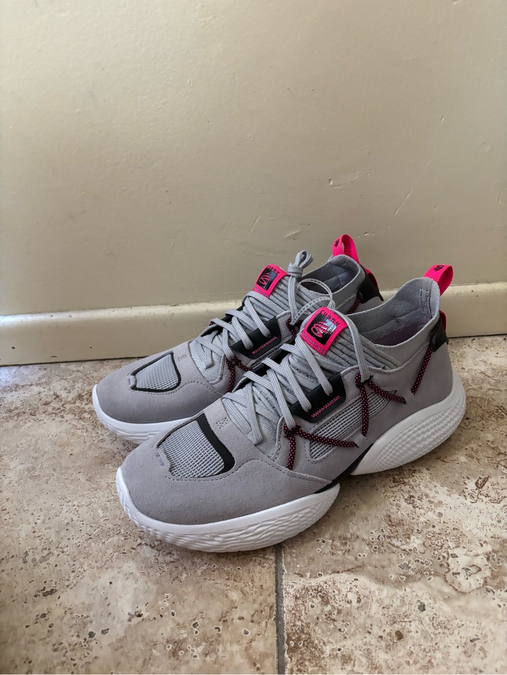 Under Armour Curry Flow Cozy Sport Shoes (3023815-103) Mens size 11